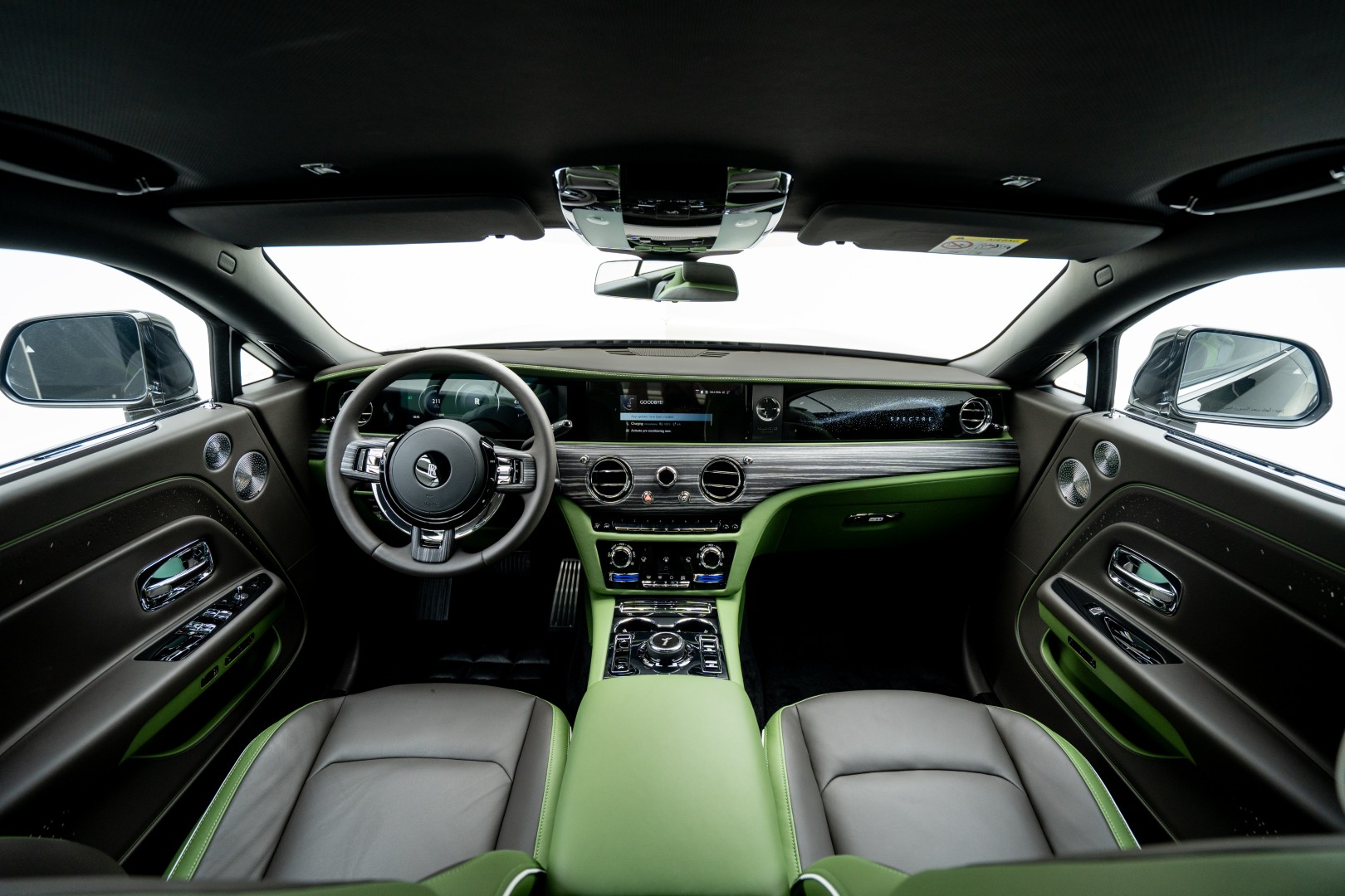2024 ROLLS ROYCE SPECTRE. GCC. WARRANTY SERVICE. FULL OPTION.
